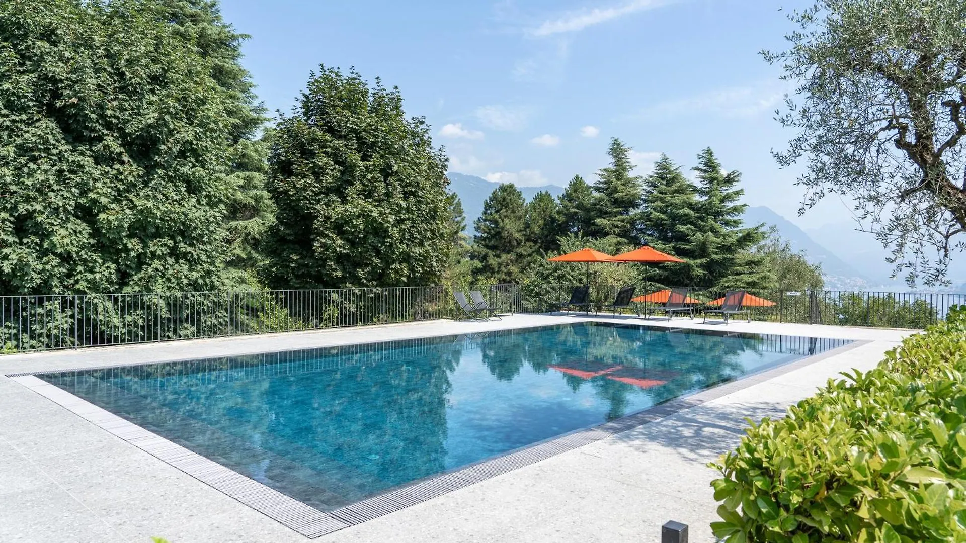 Alex'S Luxury Lake View Apt Pool And Tennis Como Apartment
