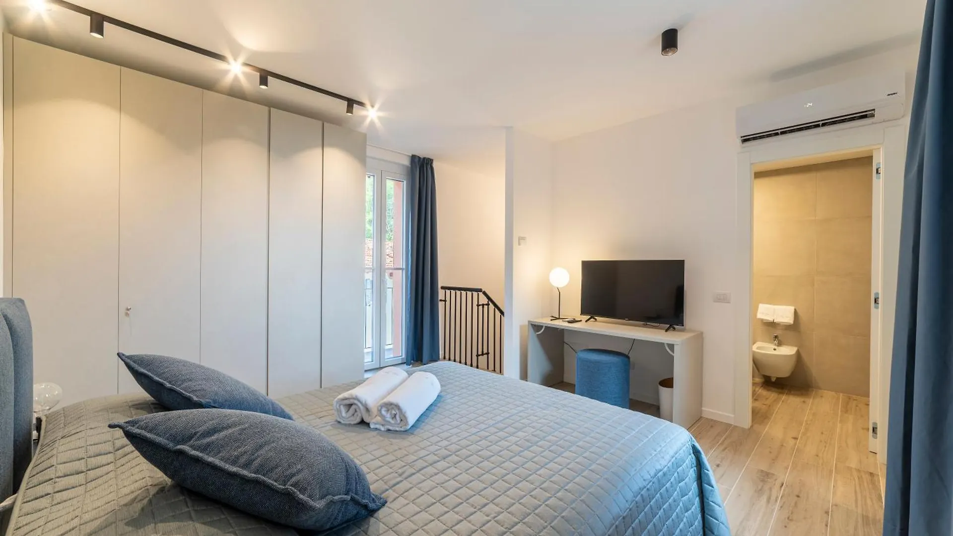 Apartment Alex'S Luxury Lake View Apt Pool And Tennis Como Italy