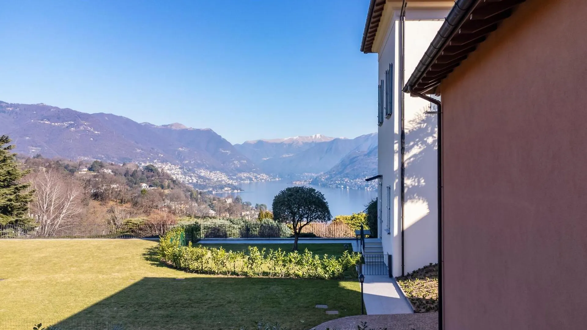 Apartment Alex'S Luxury Lake View Apt Pool And Tennis Como
