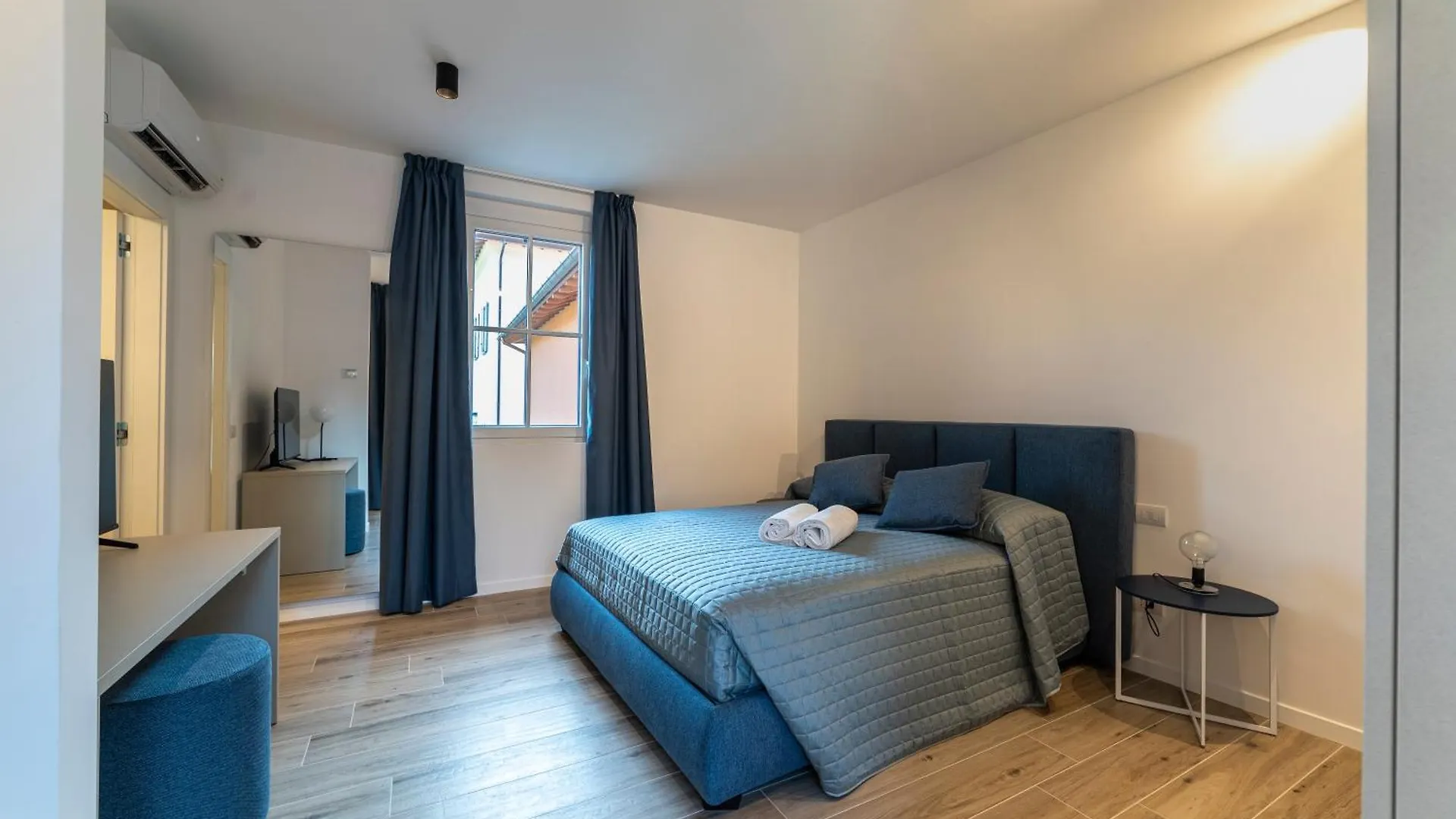 Alex'S Luxury Lake View Apt Pool And Tennis Como Italien
